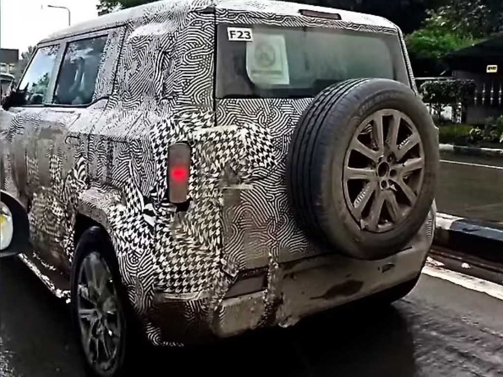 Mahindra Vision S Production Version rear