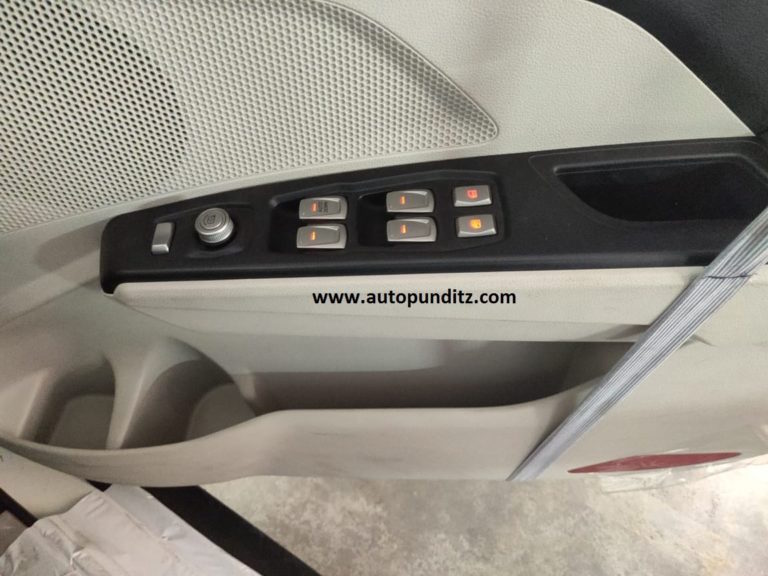 Mahindra XUV 300 Base Variant Interior Spied