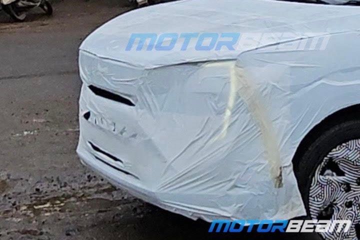 Mahindra XUV300 Facelift Front Spotted