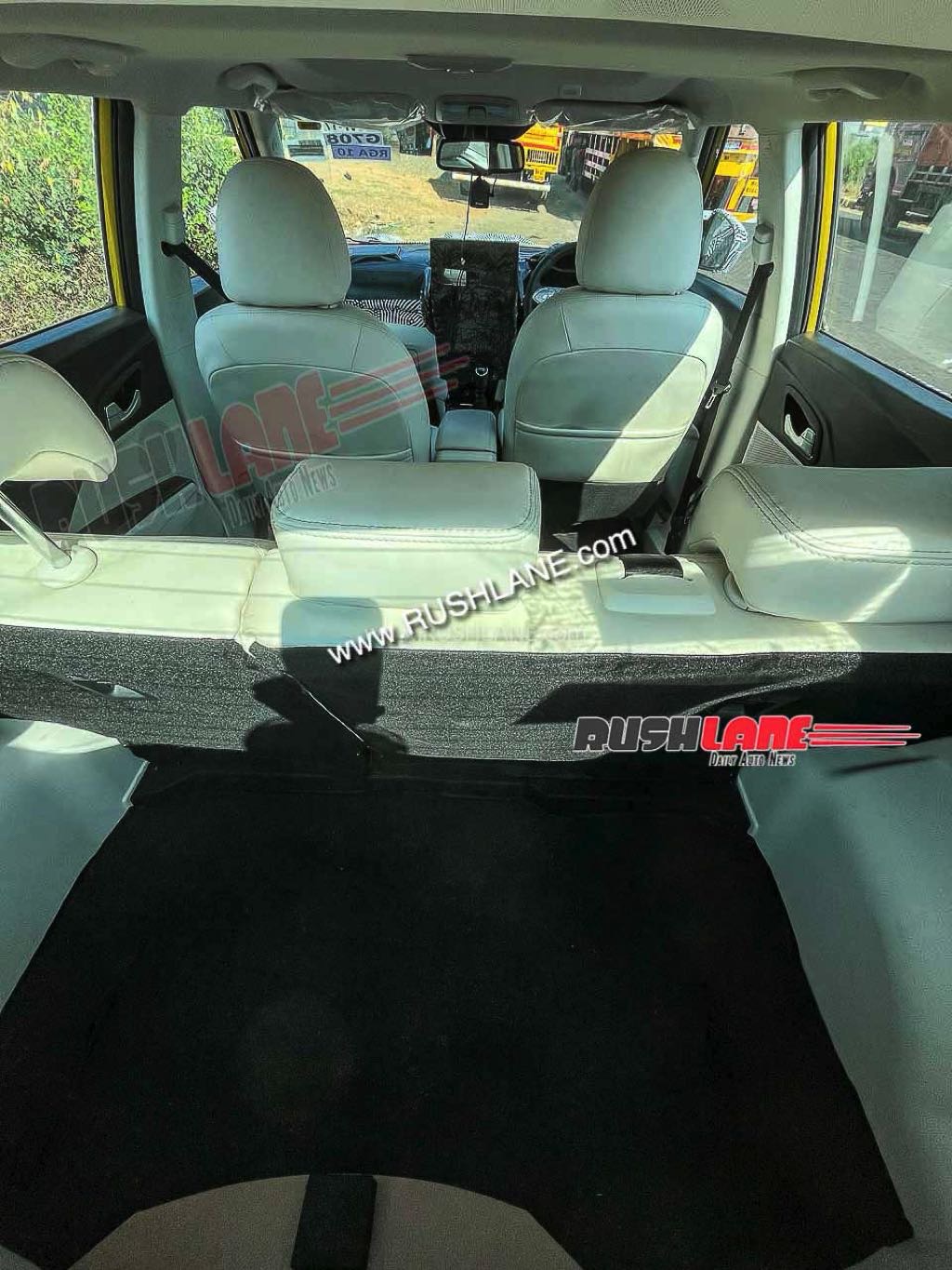 Mahindra XUV300 Facelift Interior Spotted