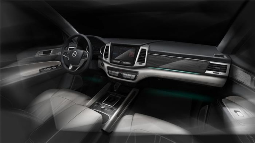 Mahindra Y400 SUV Interior