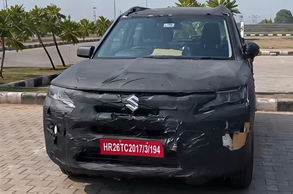 Maruti Brezza Facelift Spotted
