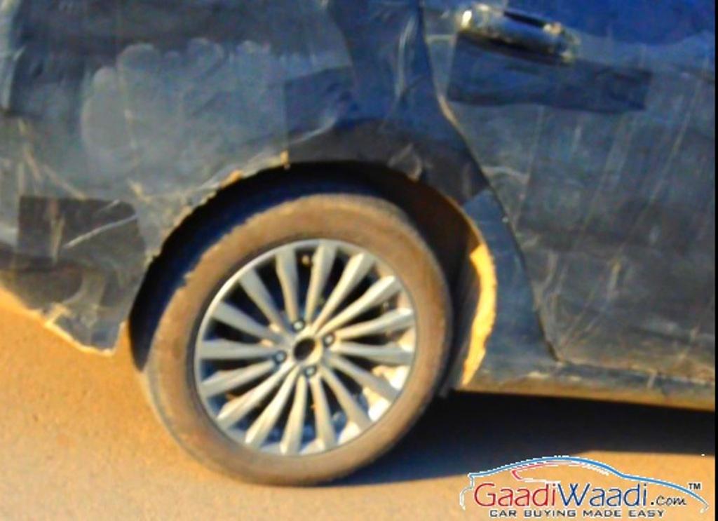 Maruti Ciaz Spied Alloy Wheel