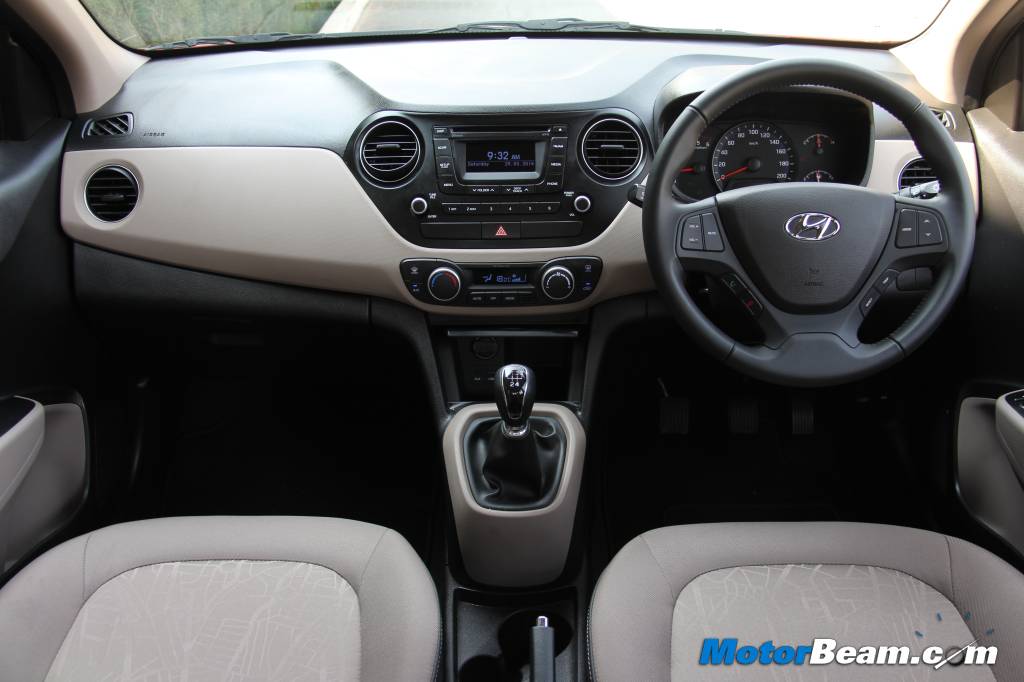Maruti DZire vs Hyundai Xcent vs Honda Amaze Interiors