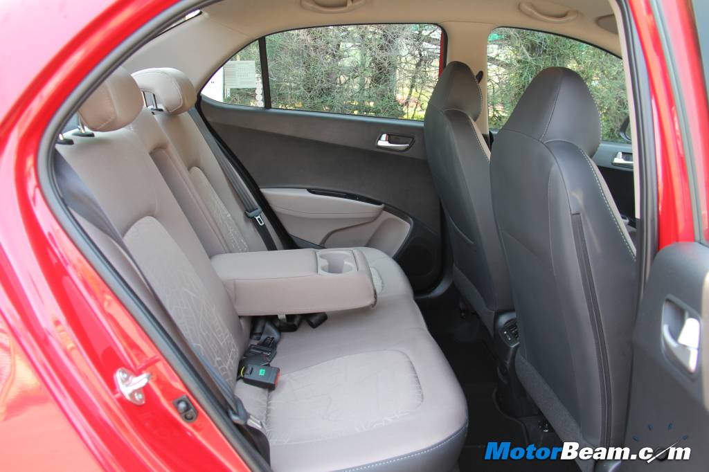 Maruti DZire vs Hyundai Xcent vs Honda Amaze Rear Seat