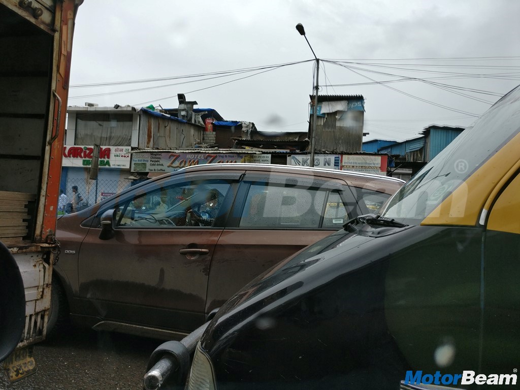 Maruti S-Cross With 1.5 Diesel Engine Side Profile