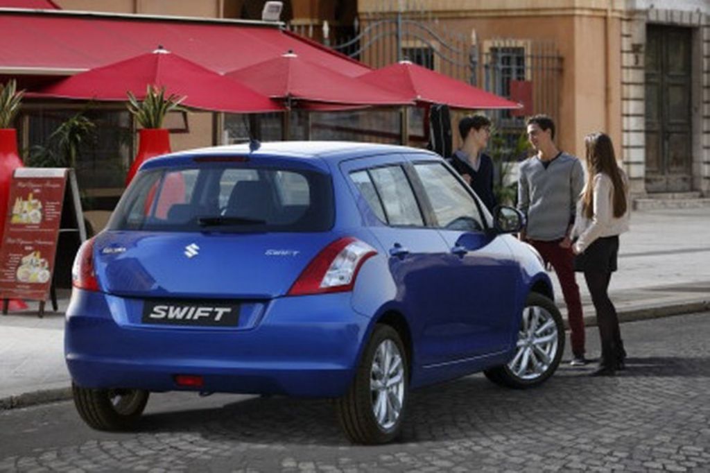  Maruti Suzuki Swift Facelift Fotos