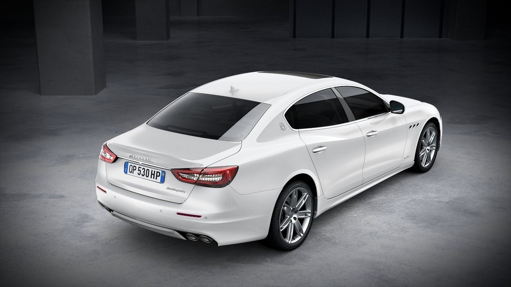 Maserati Quattroporte GTS GranLusso Rear