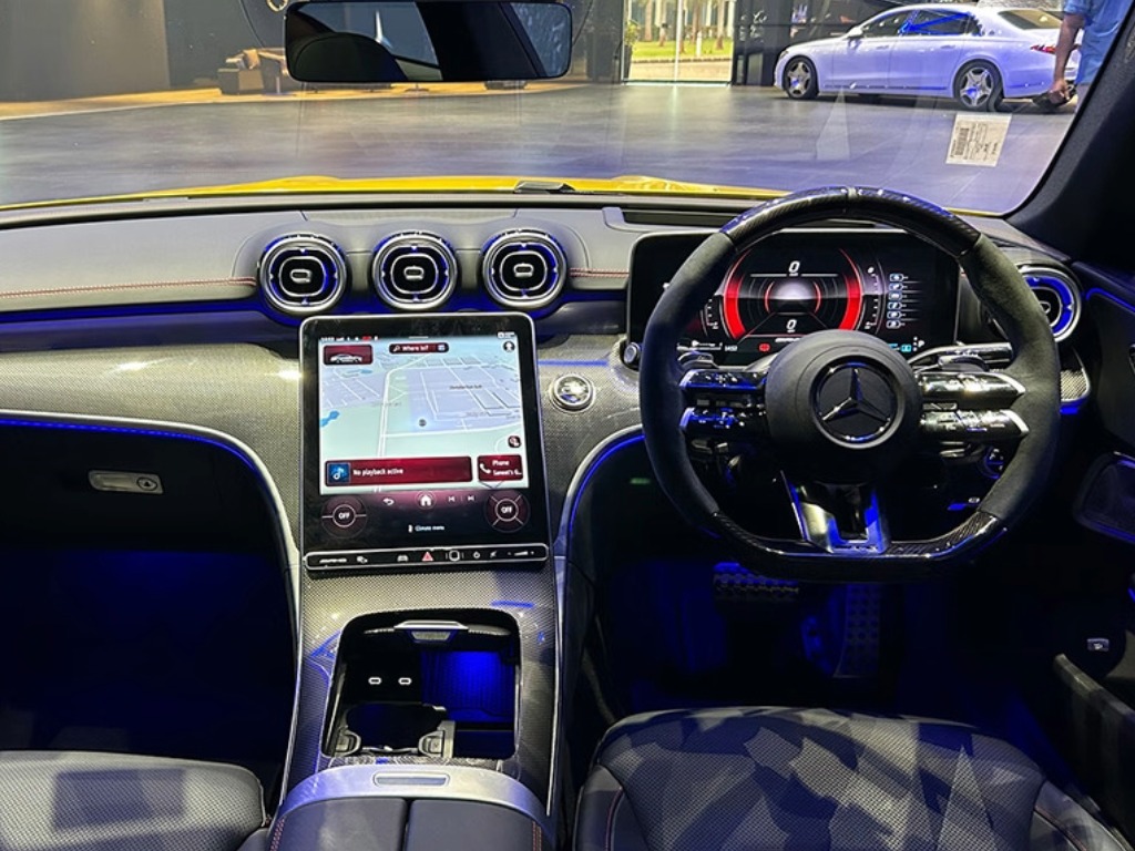 Mercedes-AMG CLE 53 Coupe interior