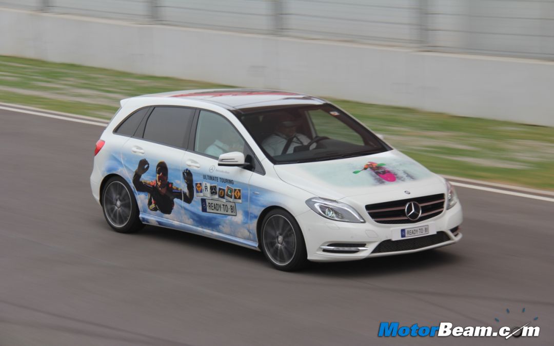 https://www.motorbeam.com/wp-content/uploads/Mercedes-B200-Drive.jpg