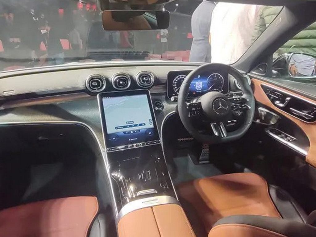 Mercedes-Benz C-Class Unveil Interior