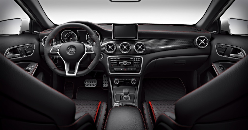 Mercedes Benz GLA45 AMG Dashboard