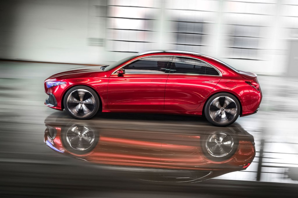 Mercedes Concept A Saloon Side