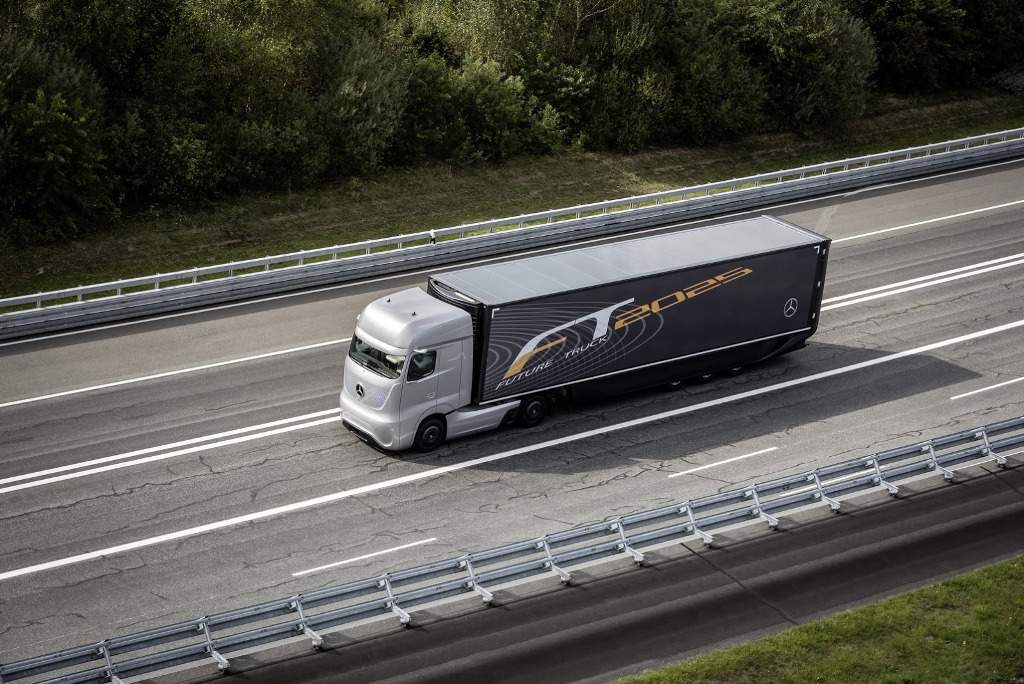 Mercedes Future Truck 2025 Autonomous Driving