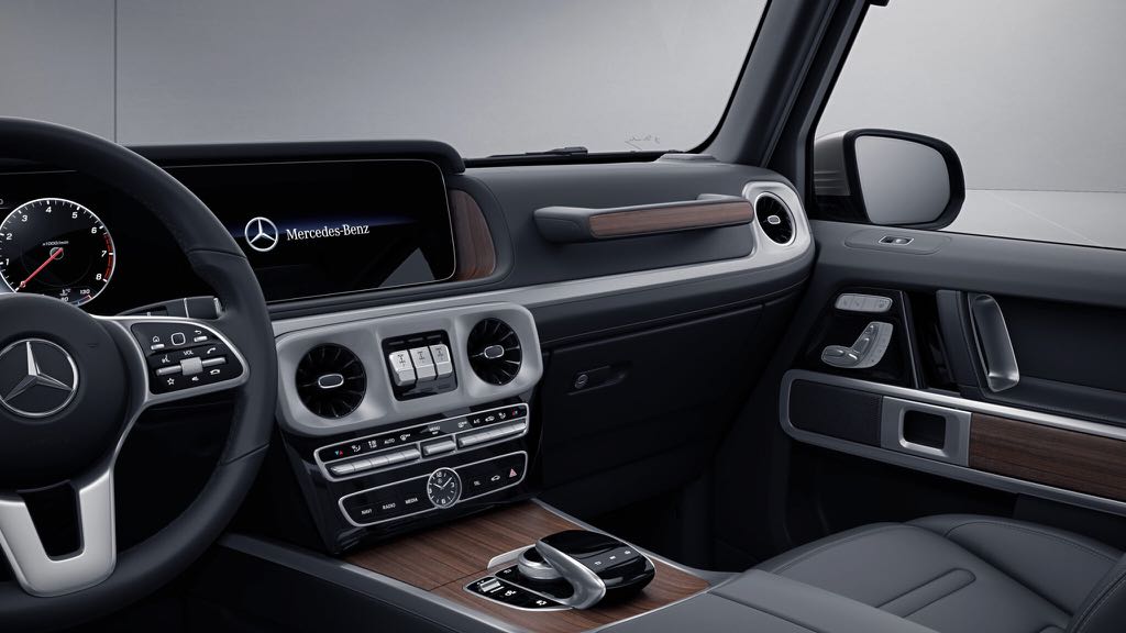 Mercedes G 400d Interior