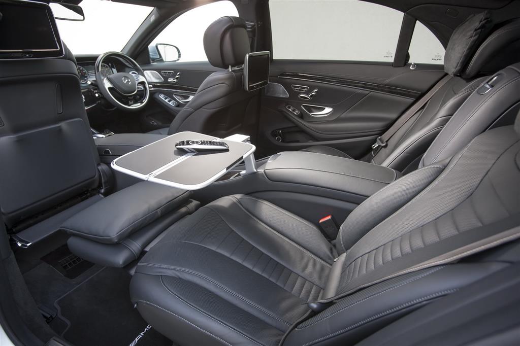 Mercedes S500 Plug-In Interior
