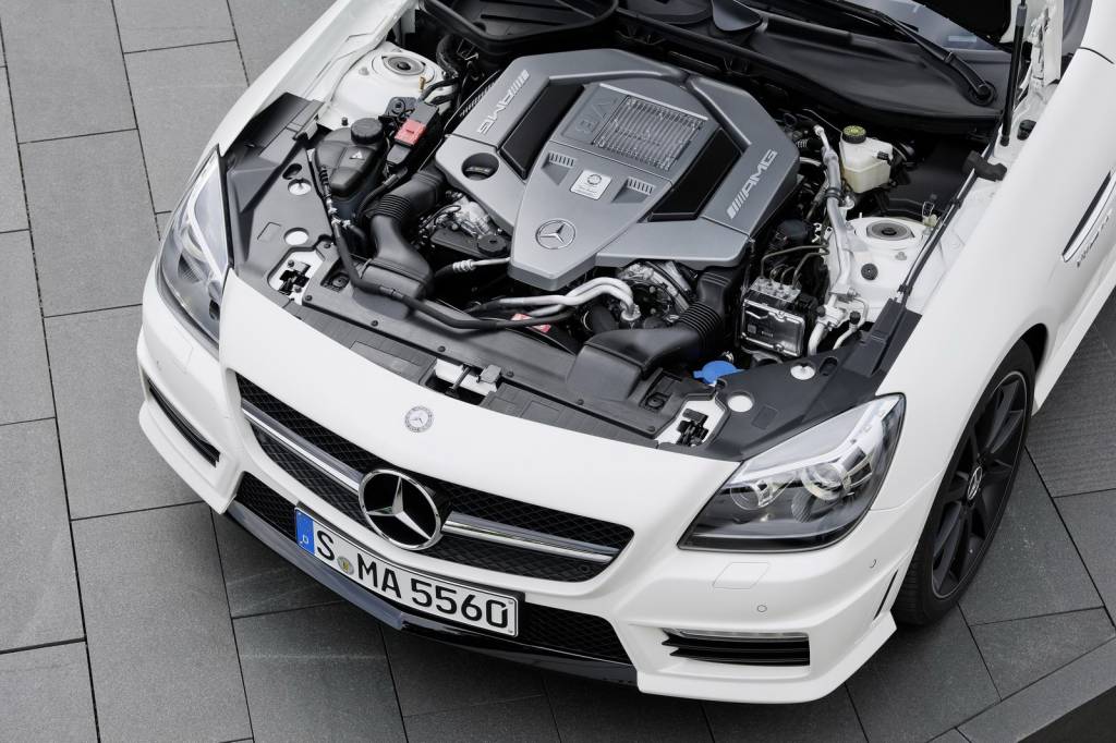 Mercedes SLK 55 AMG Engine