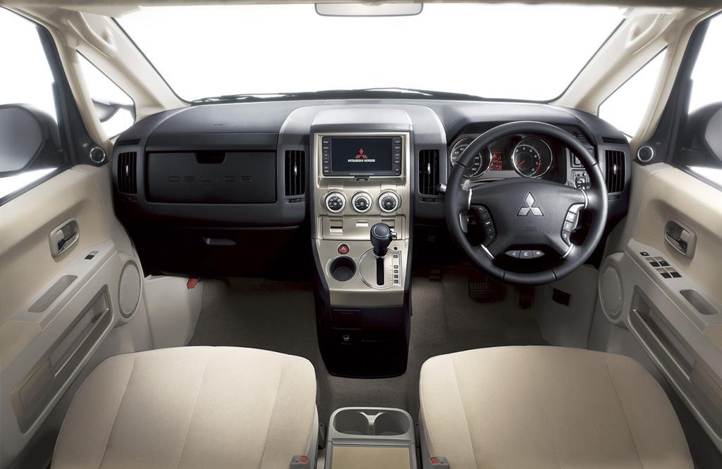 Mitsubishi Delica Interiors