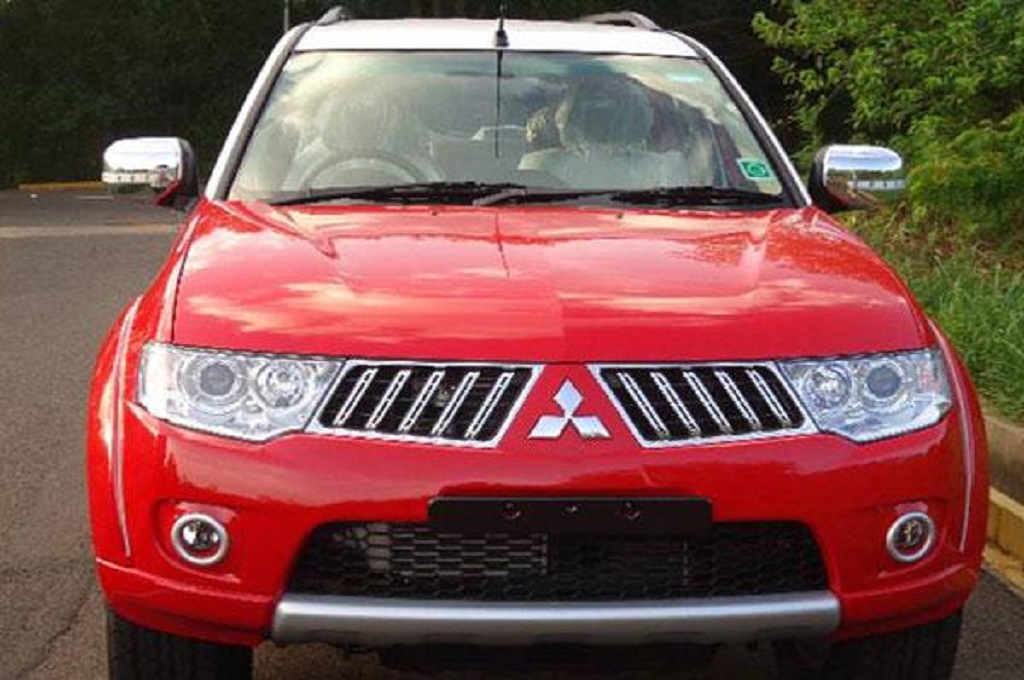 Mitsubishi Pajero Sport Limited Edition Front