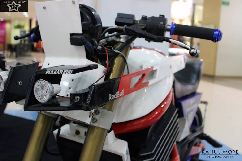 Moto Transformers Bajaj Pulsar