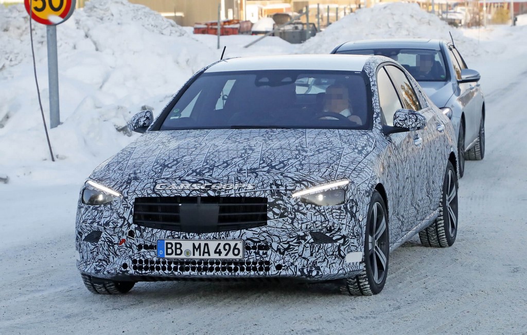 New Gen C-Class Front Spied