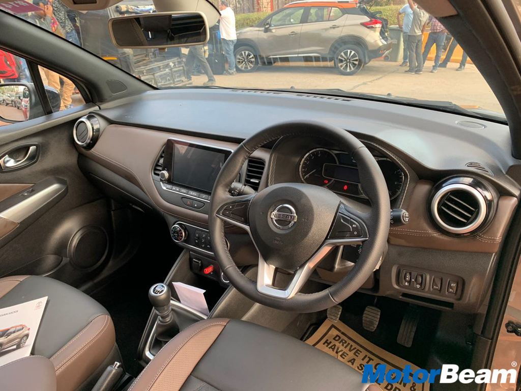 Nissan Kicks Dashboard