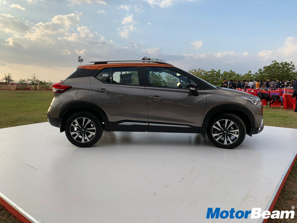 Nissan Kicks Side