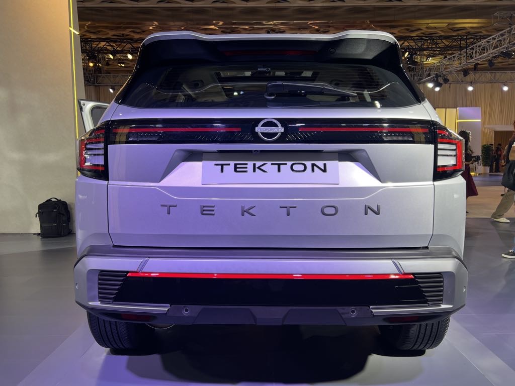 Nissan Tekton Specs