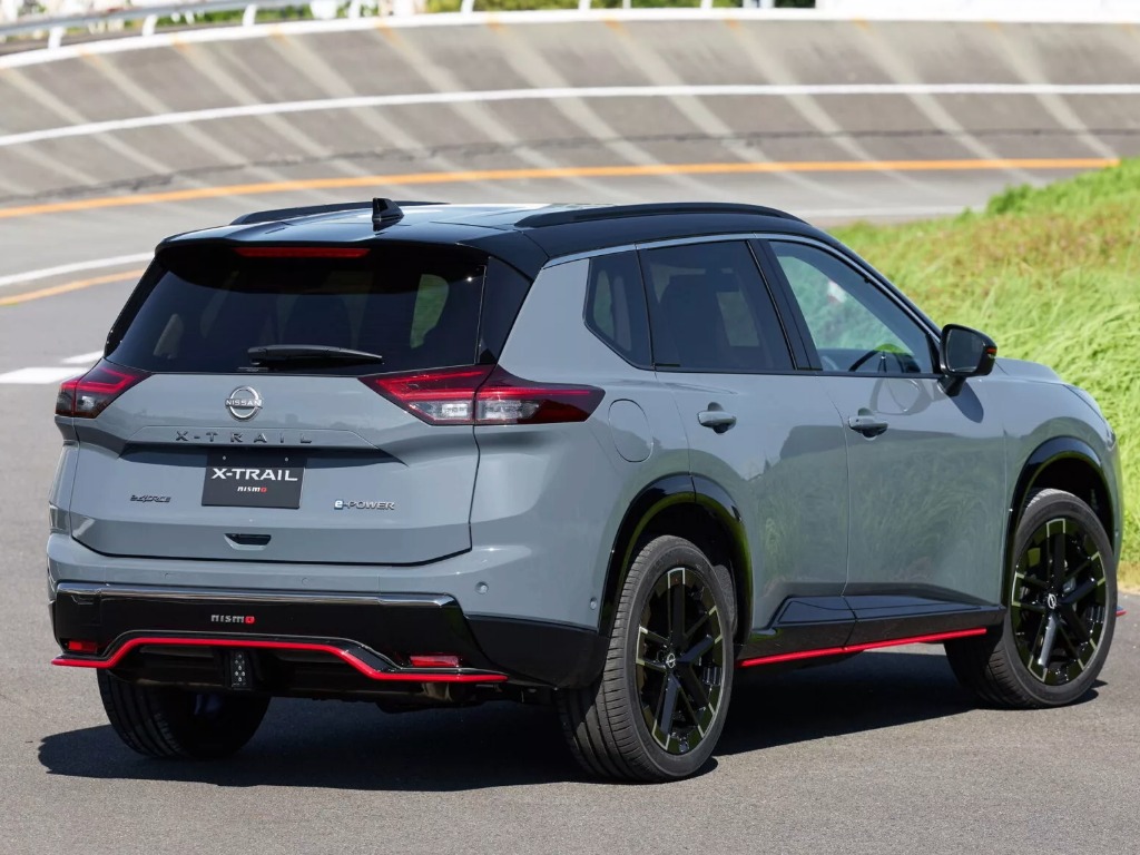 Nissan X-Trail Nismo Edition rear