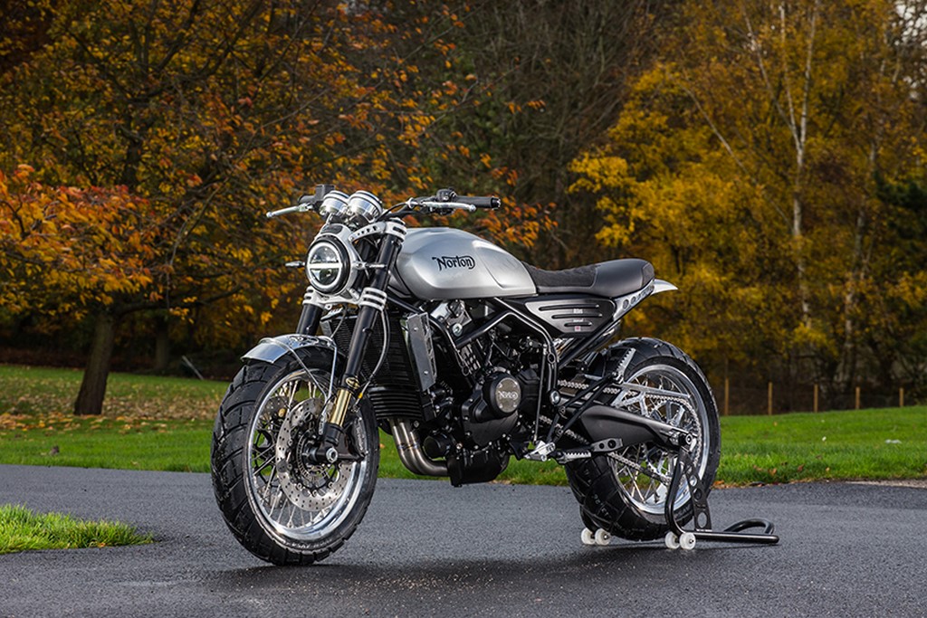 Norton Atlas Nomad Front