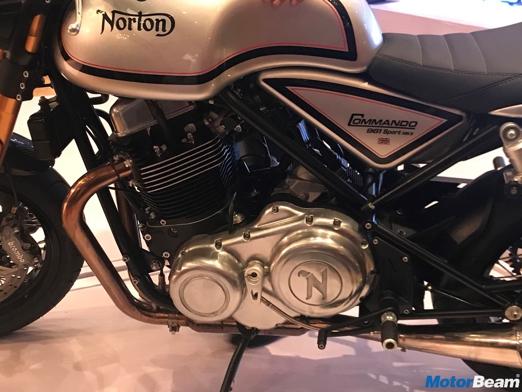 Norton Commando 961 Sport Engine
