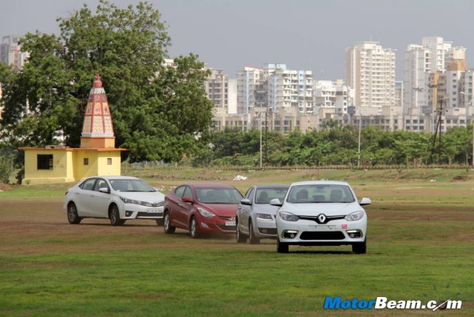 Octavia vs Corolla vs-Elantra vs Fluence Road Test