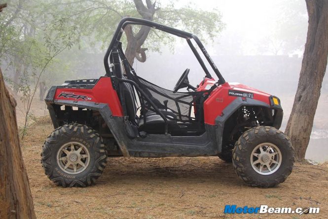 Polaris RZR S 800 Side