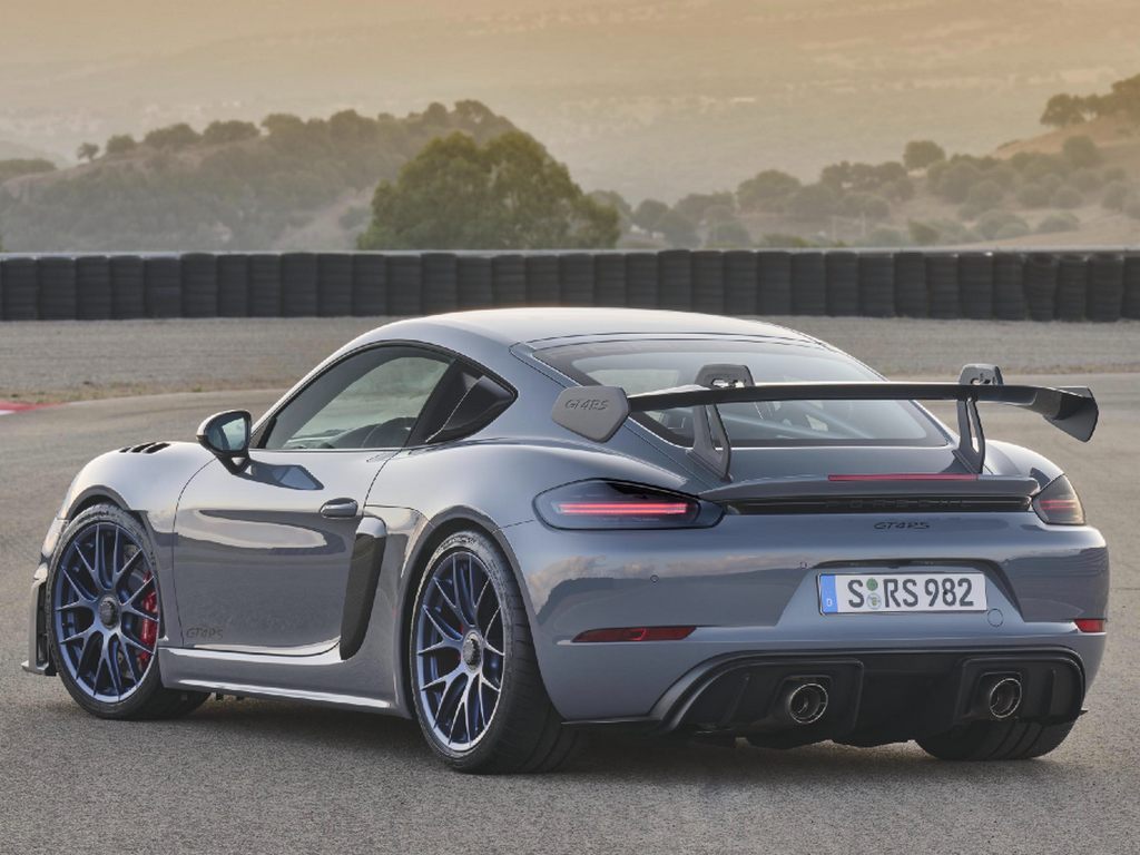 Porsche 718 Cayman GT4 RS Price Rear