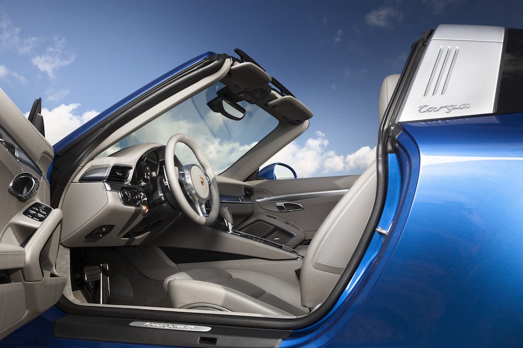 Porsche 911 Targa Interior
