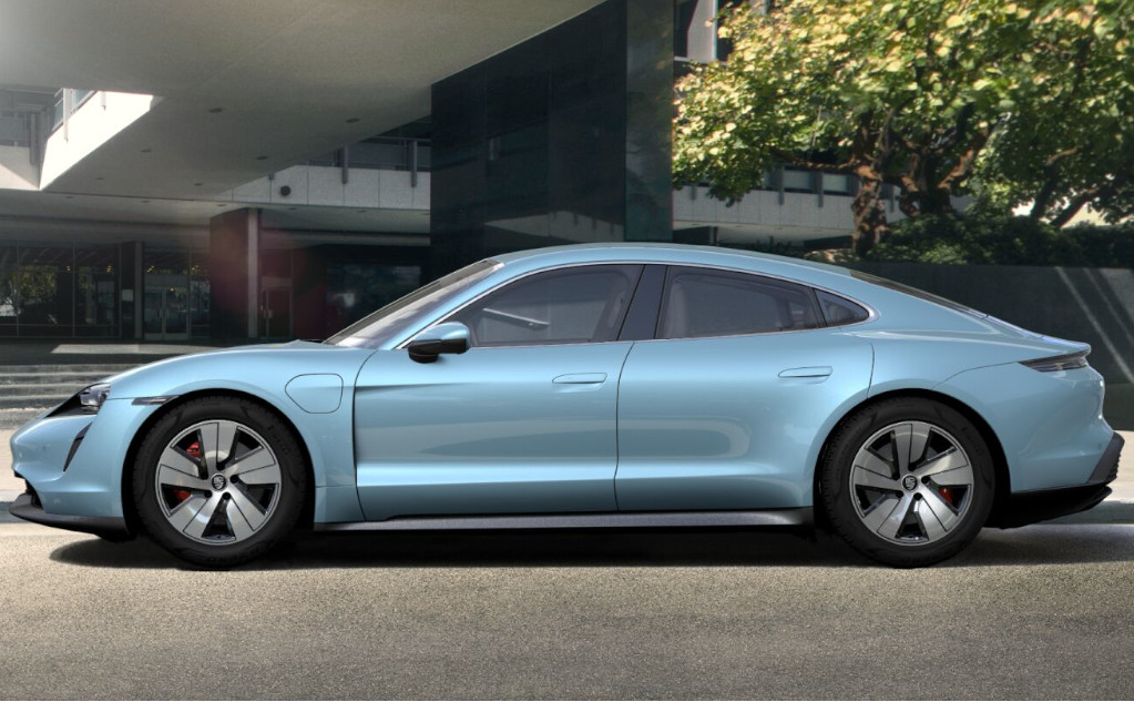 Porsche Taycan 4S Side Profile