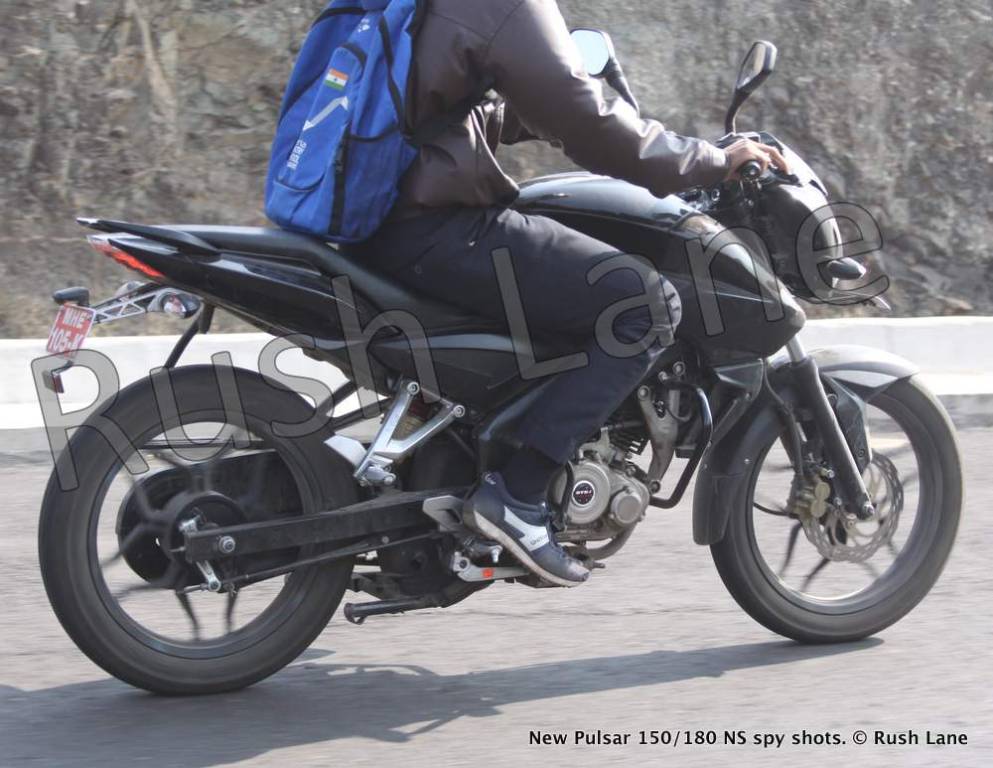 Pulsar 150 NS