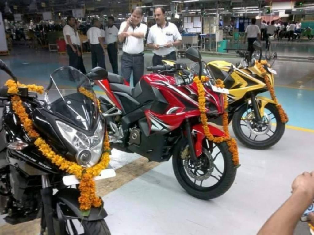 Pulsar 200 Adventure Sport Production