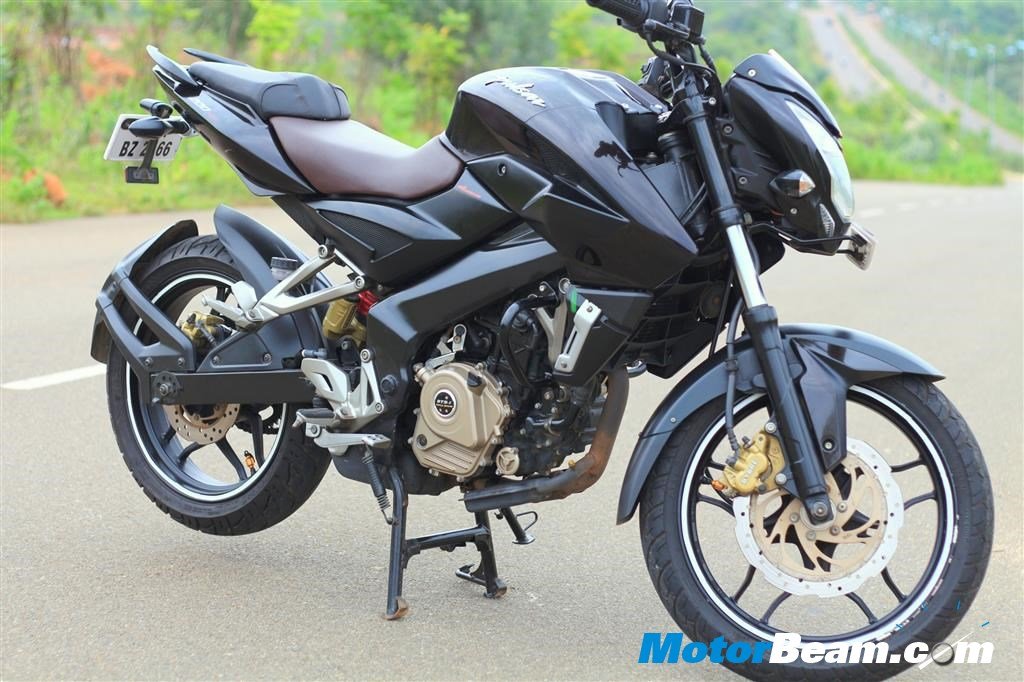 Pulsar 200 NS Centre Stand