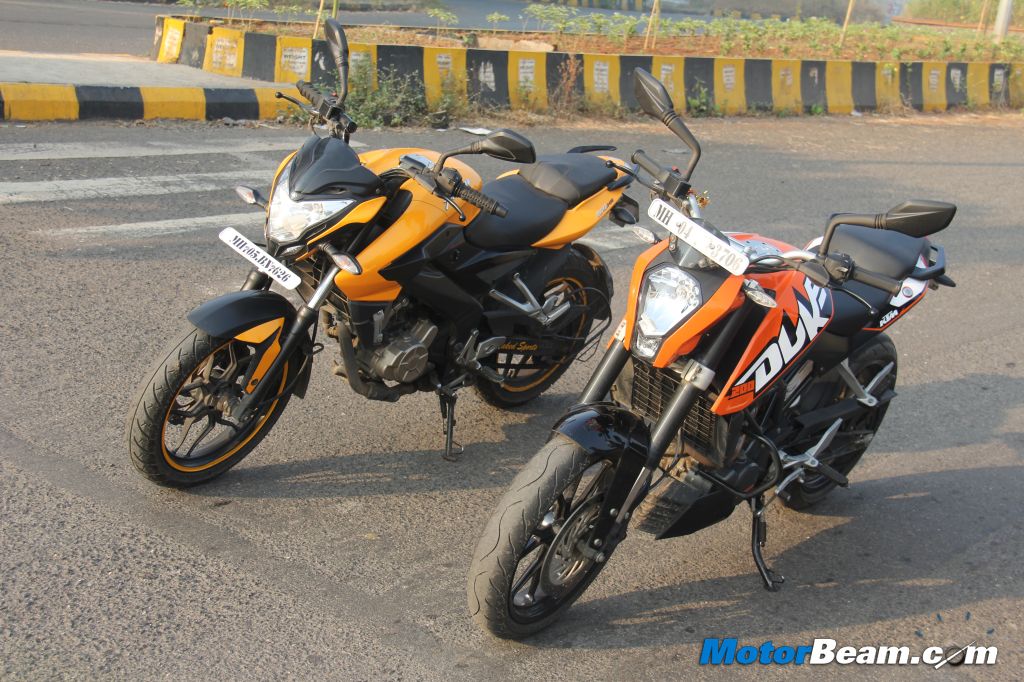 Pulsar 200 NS vs KTM Duke