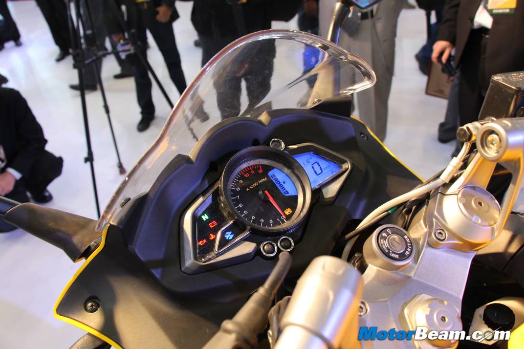 Bajaj Delays Pulsar 0 Ss 400 Ss Launch To Focus On Discovers