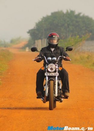 RE Thunderbird 500 Road Test