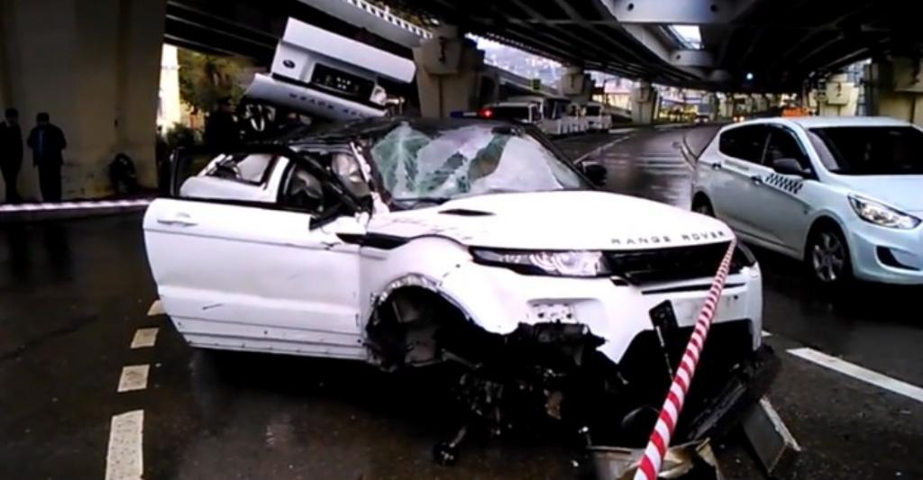 Range Rover Evoque Bridge Falll