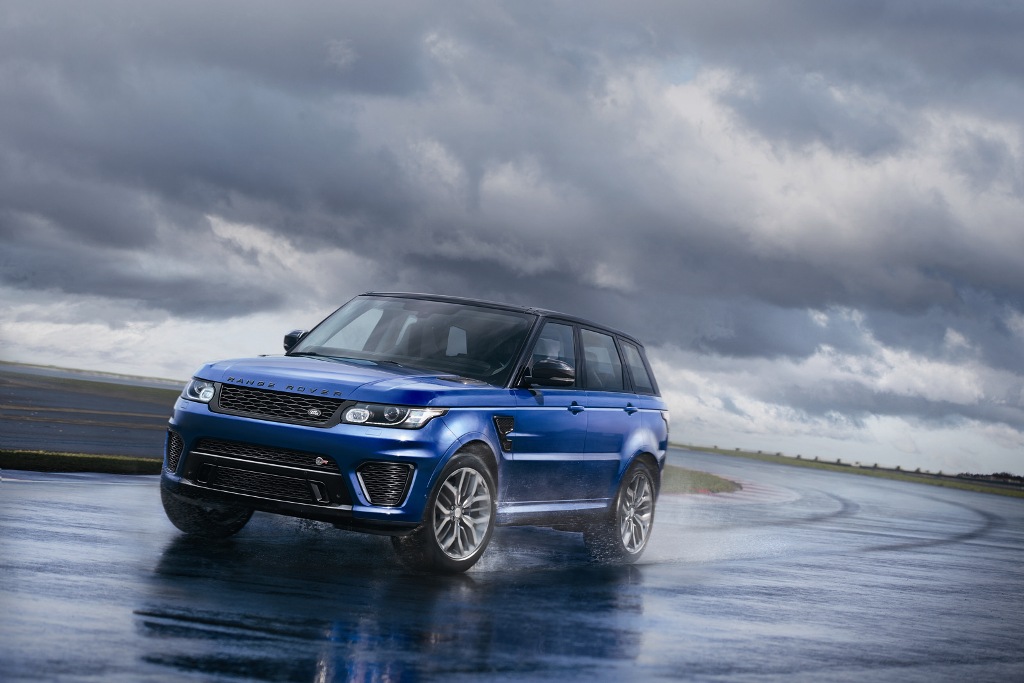 Range Rover Sport SVR Wallpaper