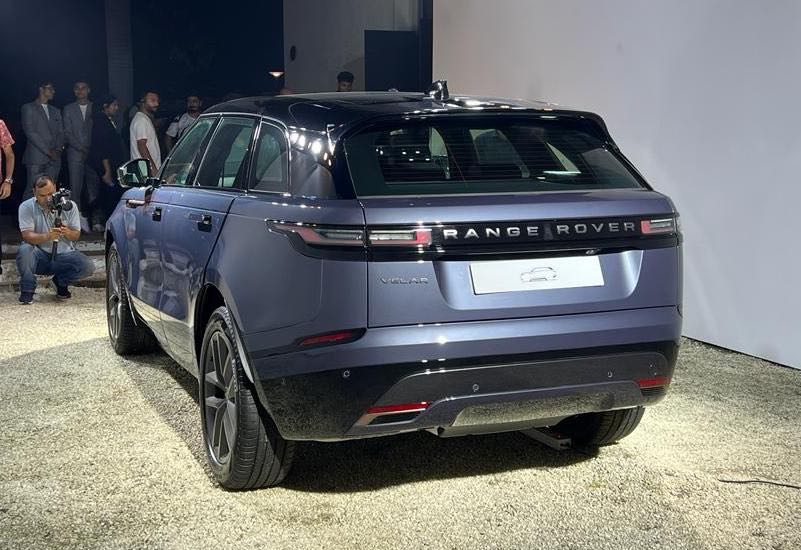 Range Rover Velar Facelift Rear