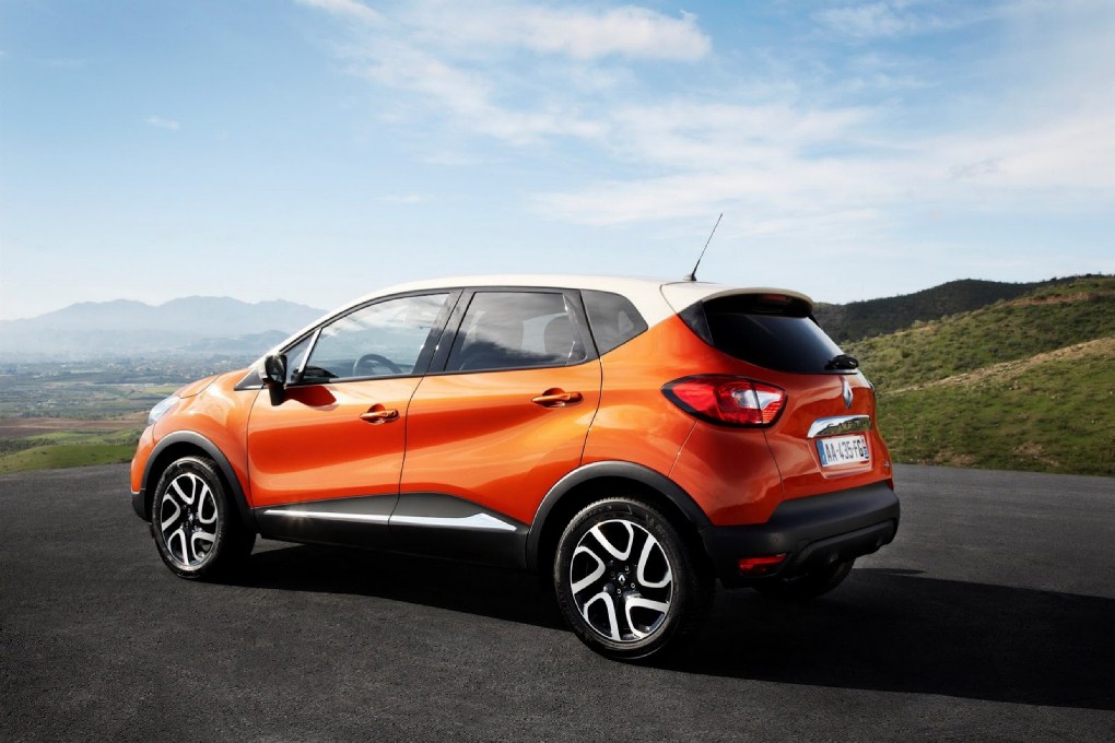 Renault Captur Side