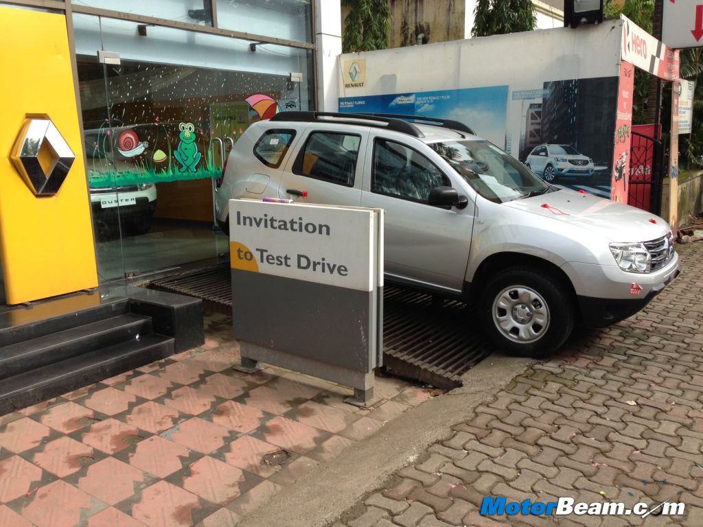 Renault Duster Test Drive Invite