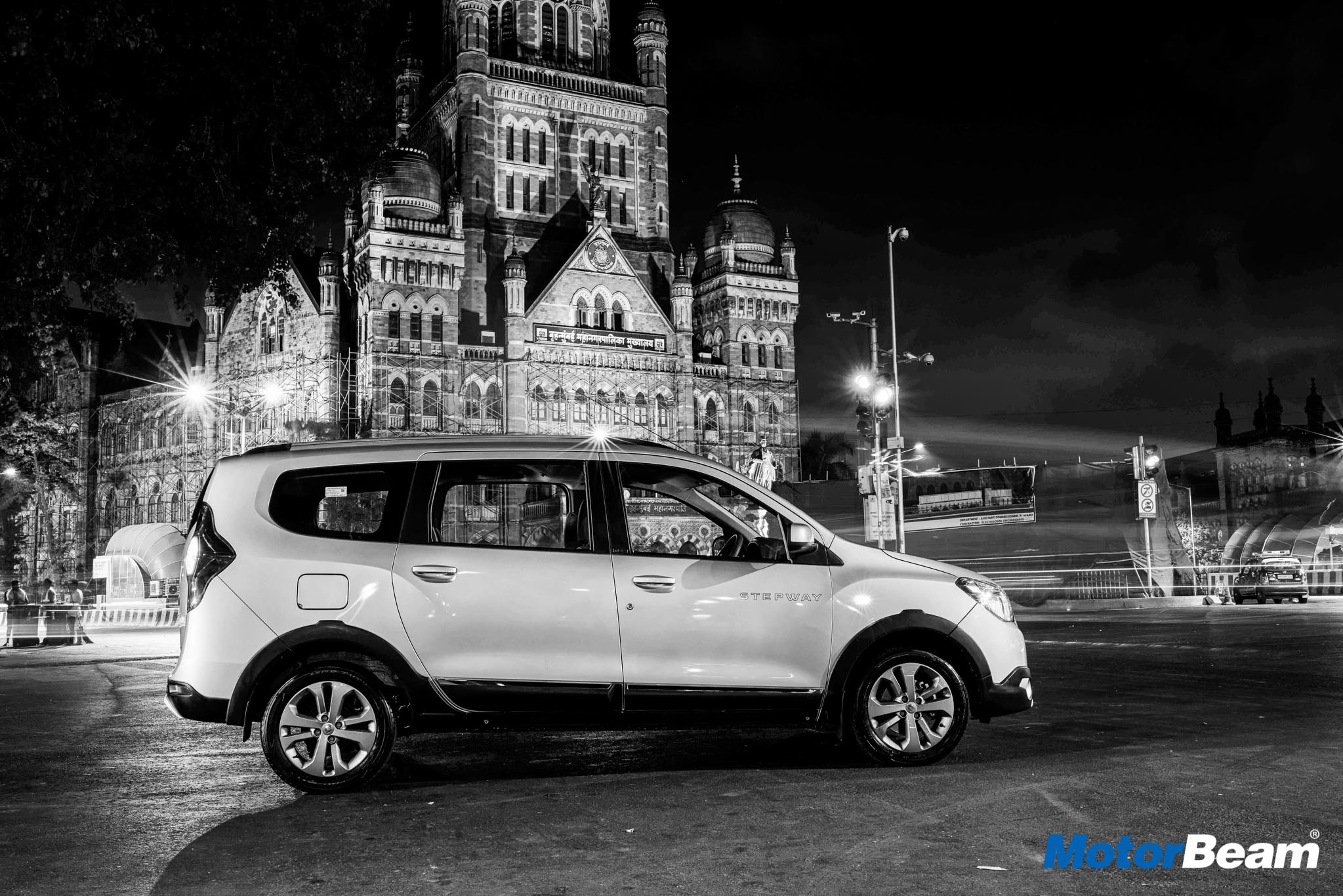 Renault Lodgy Stepway Review