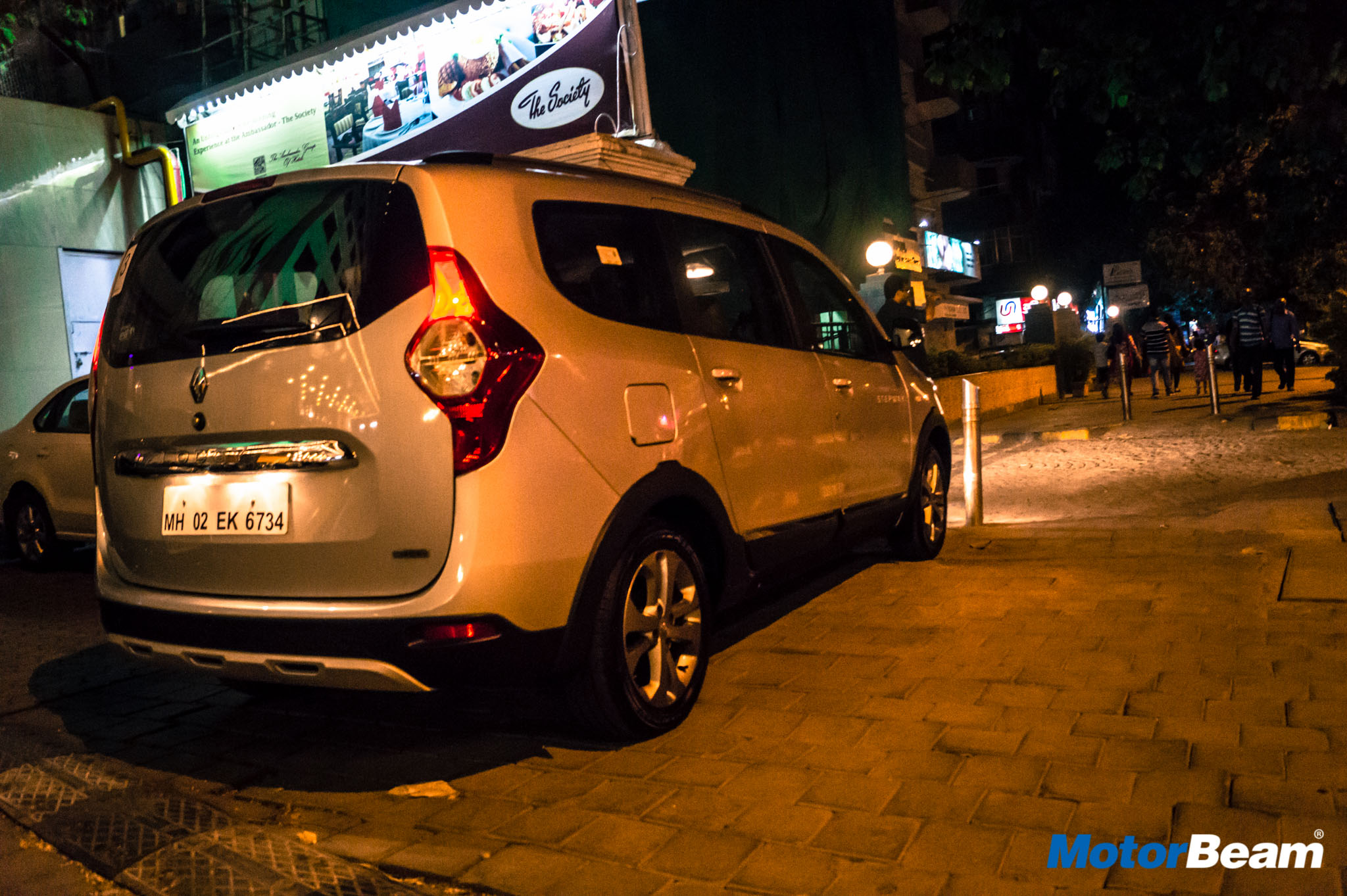 Renault Lodgy Stepway Road Test