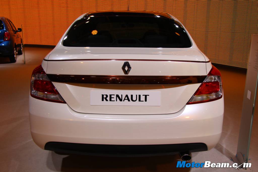 Renault Scala Auto Expo Unveil